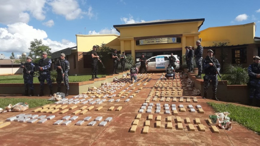 Narcotráfico: secuestran vehículo brasileño con 450 kilos de marihuana