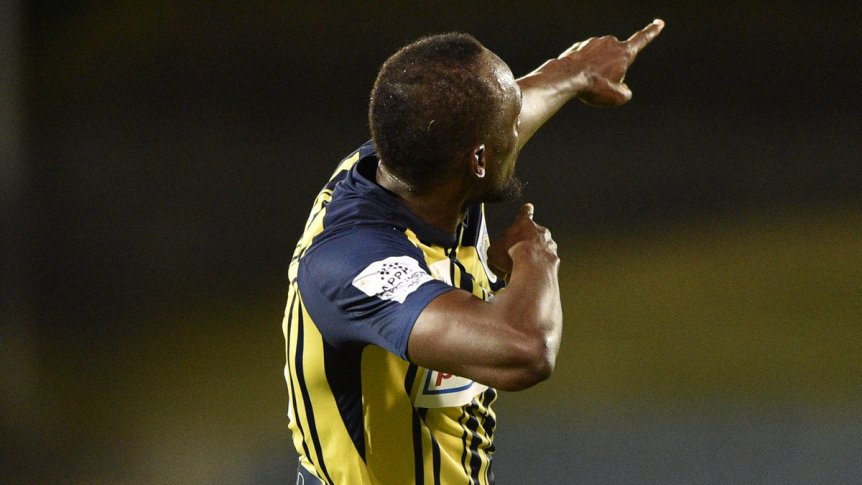 Usain Bolt marcó sus primeros dos goles con los Central Coast Mariners