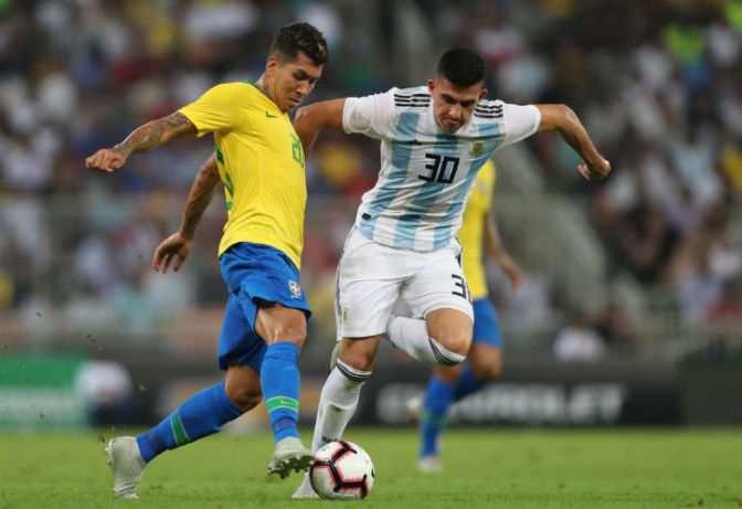 Argentina perdió con Brasil en la última pelota del partido