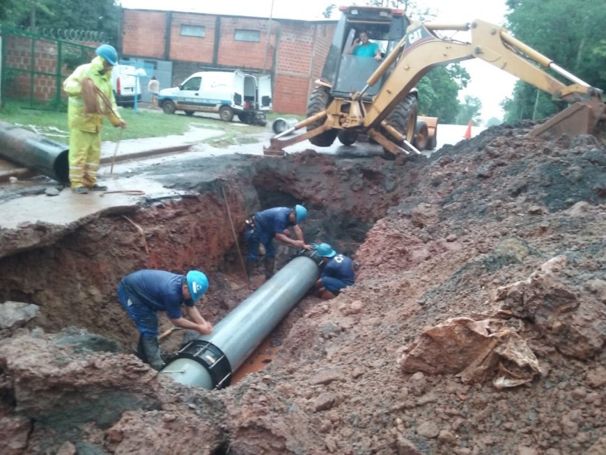 Agua: finalizaron trabajos de reparación de ducto en zona Sur