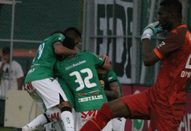 San Martín frenó a Vélez en San Juan