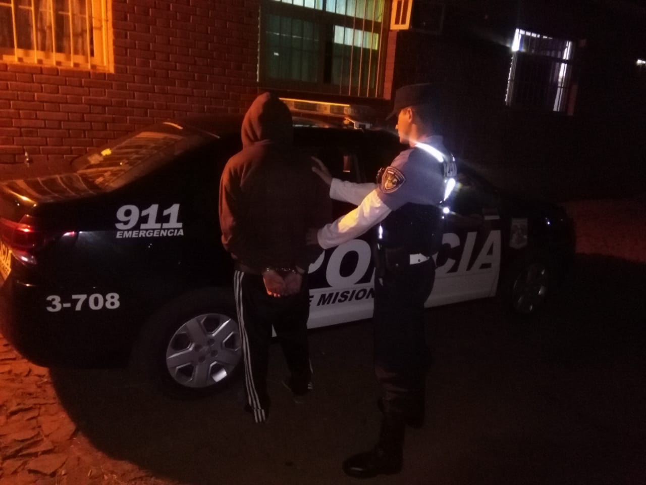 San vicente: lo detuvieron por intentar agredir a su pareja e hijo