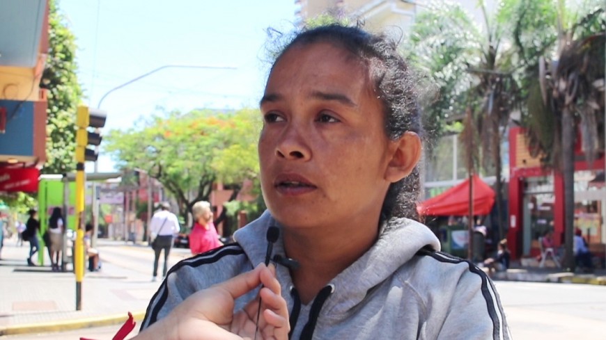 Tareferos acampan frente a Desarrollo Social de Nación reclamando el cobro del 