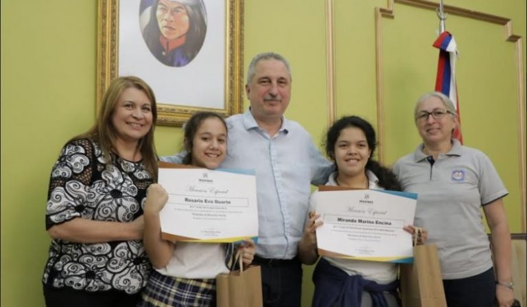 Olimpíadas de Matemáticas: Passalacqua felicitó a las alumnas misioneras que se destacaron en Córdoba