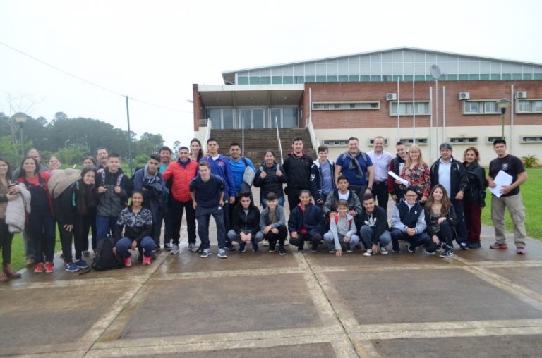 Karate: delegación de la Federación Misionera viajó rumbo a La Pampa