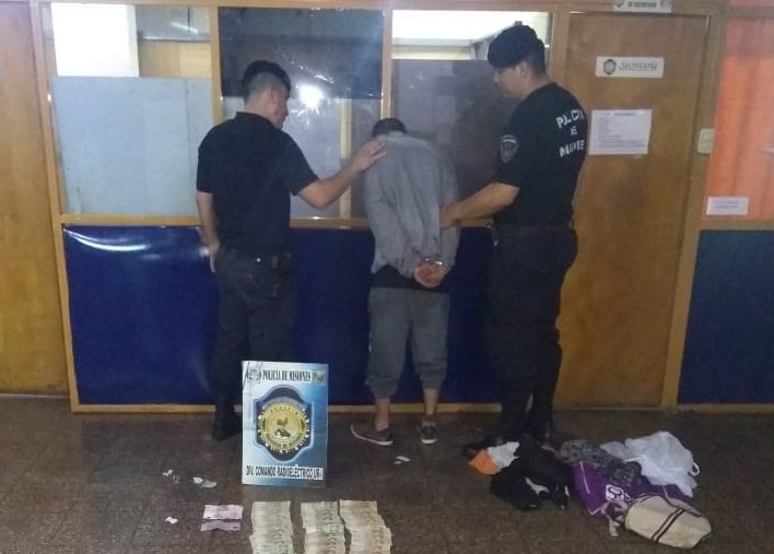 Detuvieron a dos jóvenes por robo a un comercio posadeño
