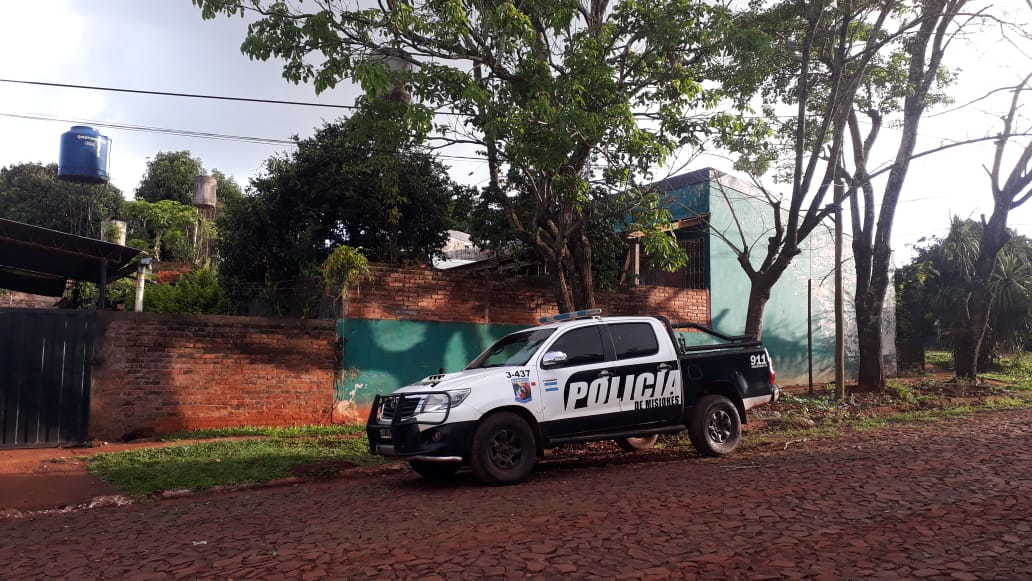 Jardín América: policías reanimaron a una mujer en su casa