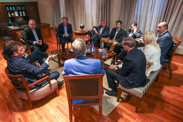 Passalacqua se reunió con gobernadores y dirigentes políticos para analizar el armado de “Argentina Federal”