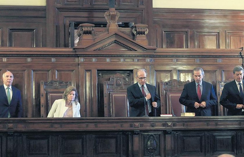 La Corte decidió por unanimidad que los jueces comiencen a pagar Ganancias
