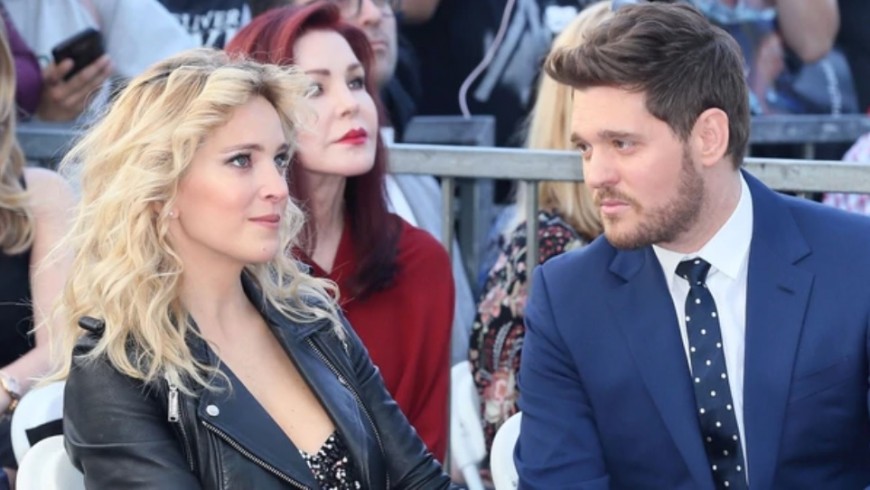 Michael Bublé recibió su estrella en el paseo de la fama de Hollywood y Luisana Lopilato no pudo ocultar su emoción