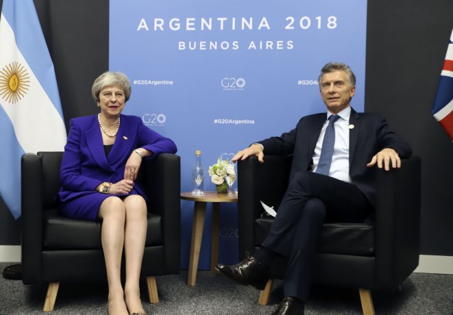 A 36 años de Malvinas, histórico encuentro cara a cara entre Macri y Theresa May