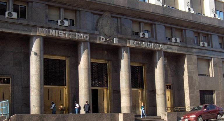Desde que Macri es Presidente, las emisiones de deuda superan los  150 millones de dólares
