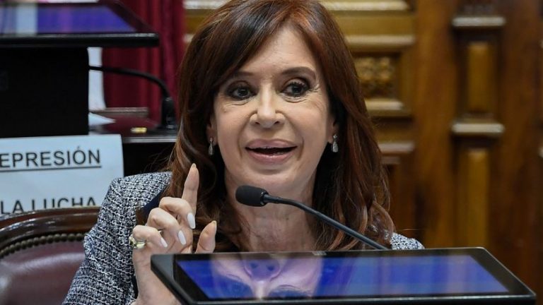 Solicitan una sesión especial para tratar el desafuero de Cristina Kirchner