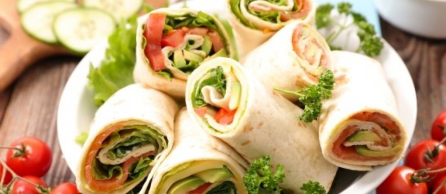 Recomiendan en las fiestas alimentación saludable sin exceso