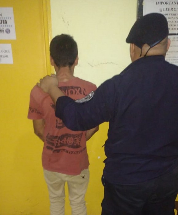 Garupá: joven terminó detenido por herir de gravedad a otro en el barrio Fátima