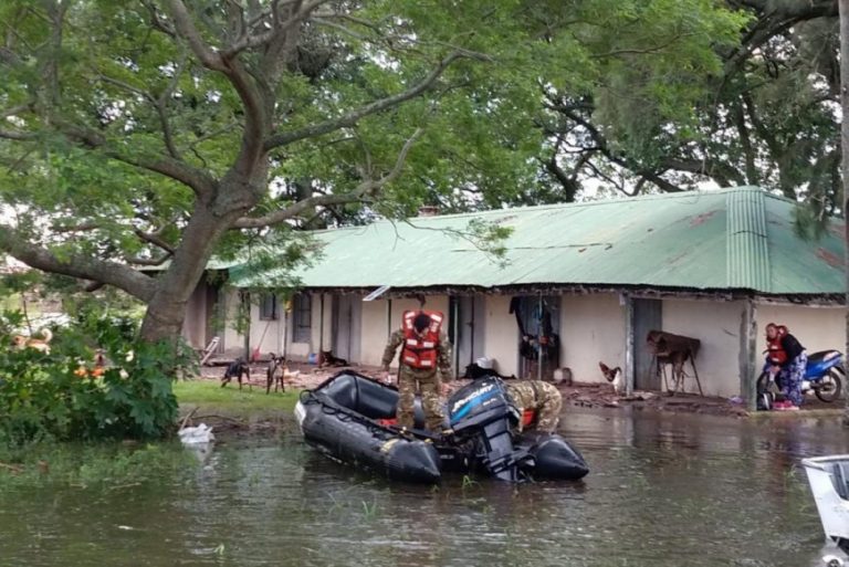 Dramática situación: ya son más de 5 mil los evacuados por la inundaciones