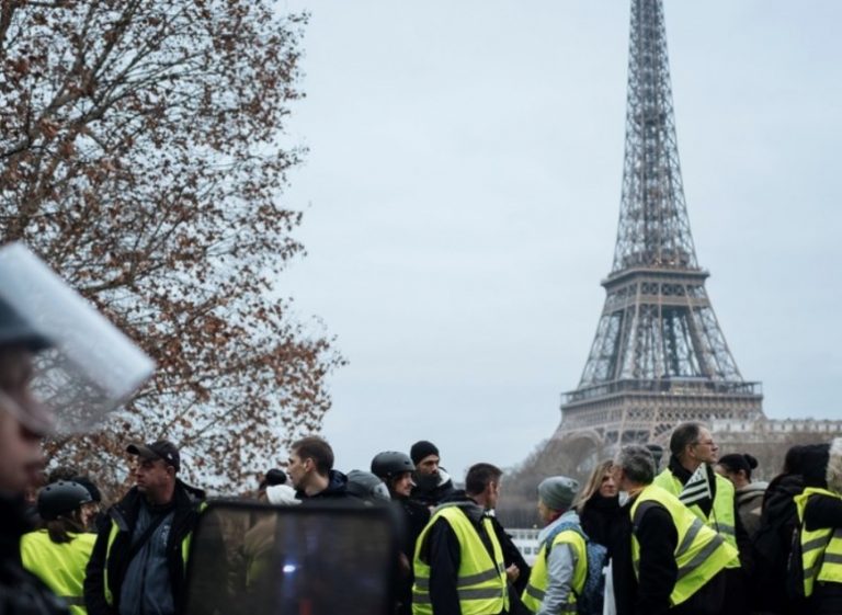 Francia: los “chalecos amarillos” vuelven a las calles en la primera protesta del año