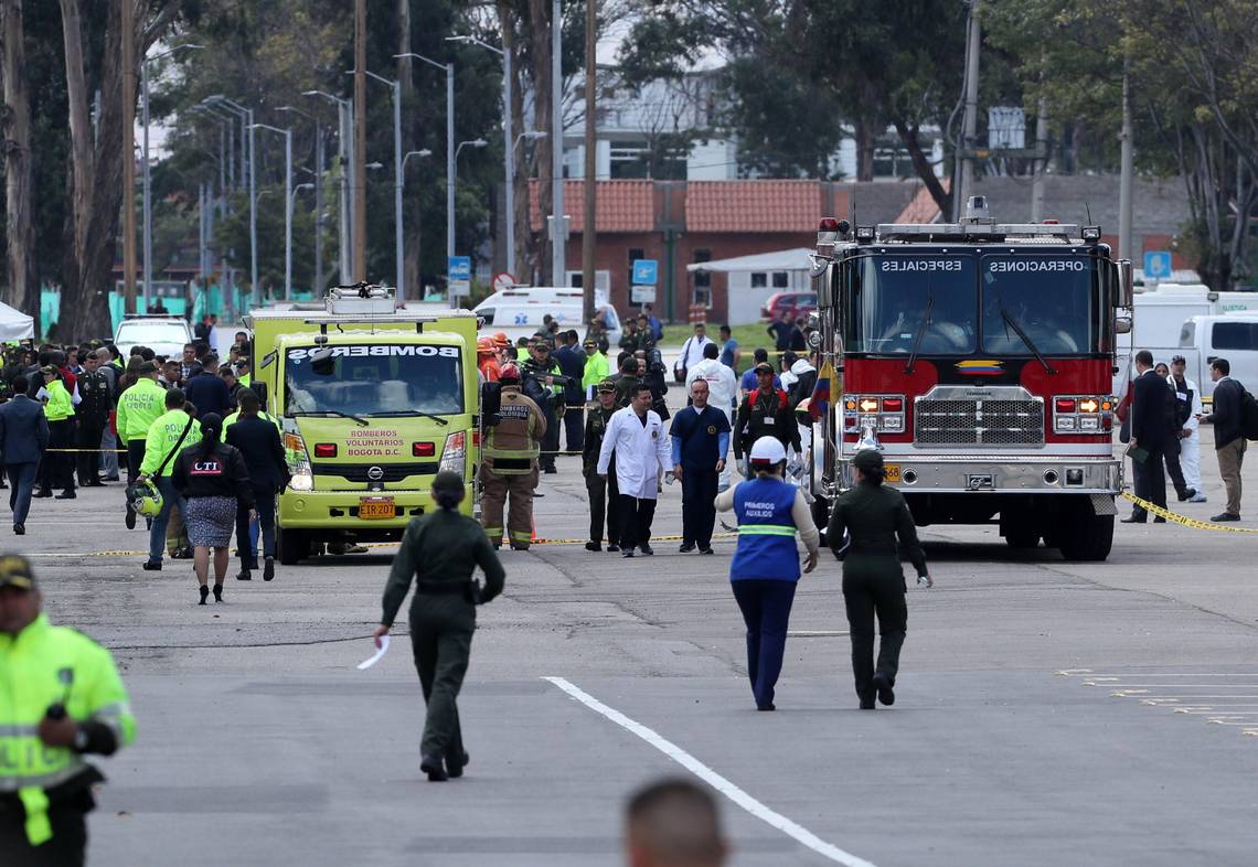 Nueve muertos tras atentado con coche bomba en escuela de policía colombiana