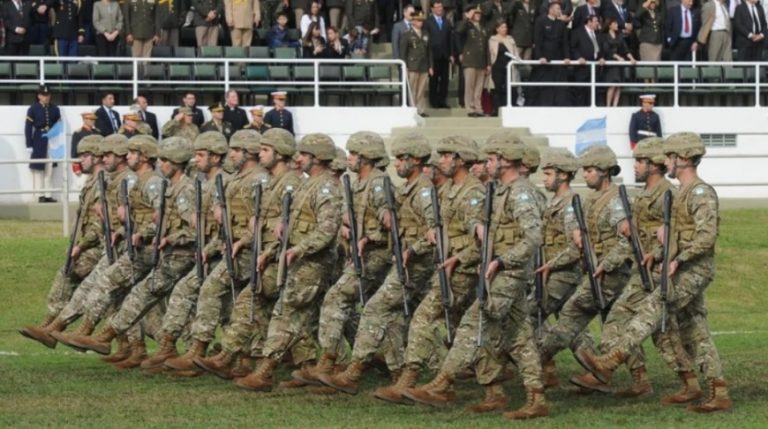 El Ministerio de Defensa autorizó fondos para hacer más de 30 operativos militares con fuerzas extranjeras