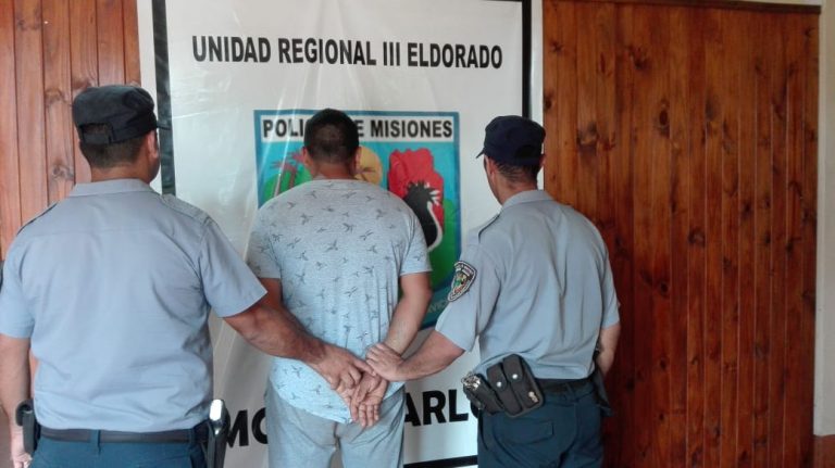 Montecarlo: detuvieron a un hombre por robar y herir a otro con un arma blanca