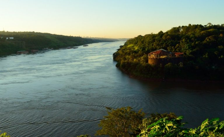 Triple Frontera: Nación instalará una torre de vigilancia en Puerto Iguazú