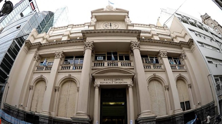 Expectativa en los mercados a la espera de una baja en las tasas de interés