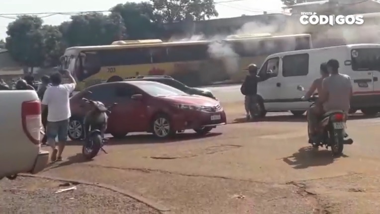 Incendio del articulado urbano: la empresa asegura que fue intencional