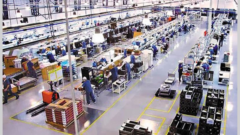 Casi 7 mil empresas cerraron en el último año: más de 1.300 son industrias