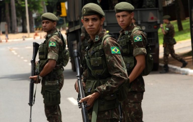 Brasilia, militarizada y en alerta por la asunción de Jair Bolsonaro