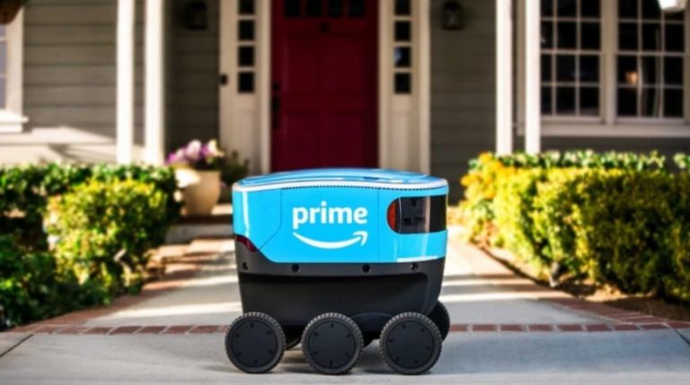 Amazon probó con éxito su nuevo robot cartero a domicilio