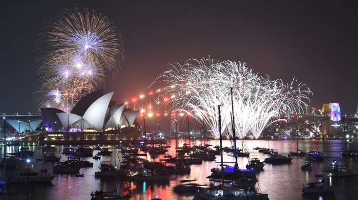 La foto del insólito error que hizo "reiniciar el tiempo" en Australia durante los festejos por Año Nuevo
