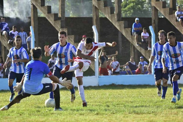 Guaraní  Antonio Franco cosechó su primera victoria en el Regional Amateur