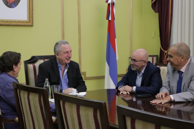 Banco Nación proyecta abrir nuevas sucursales en la Provincia