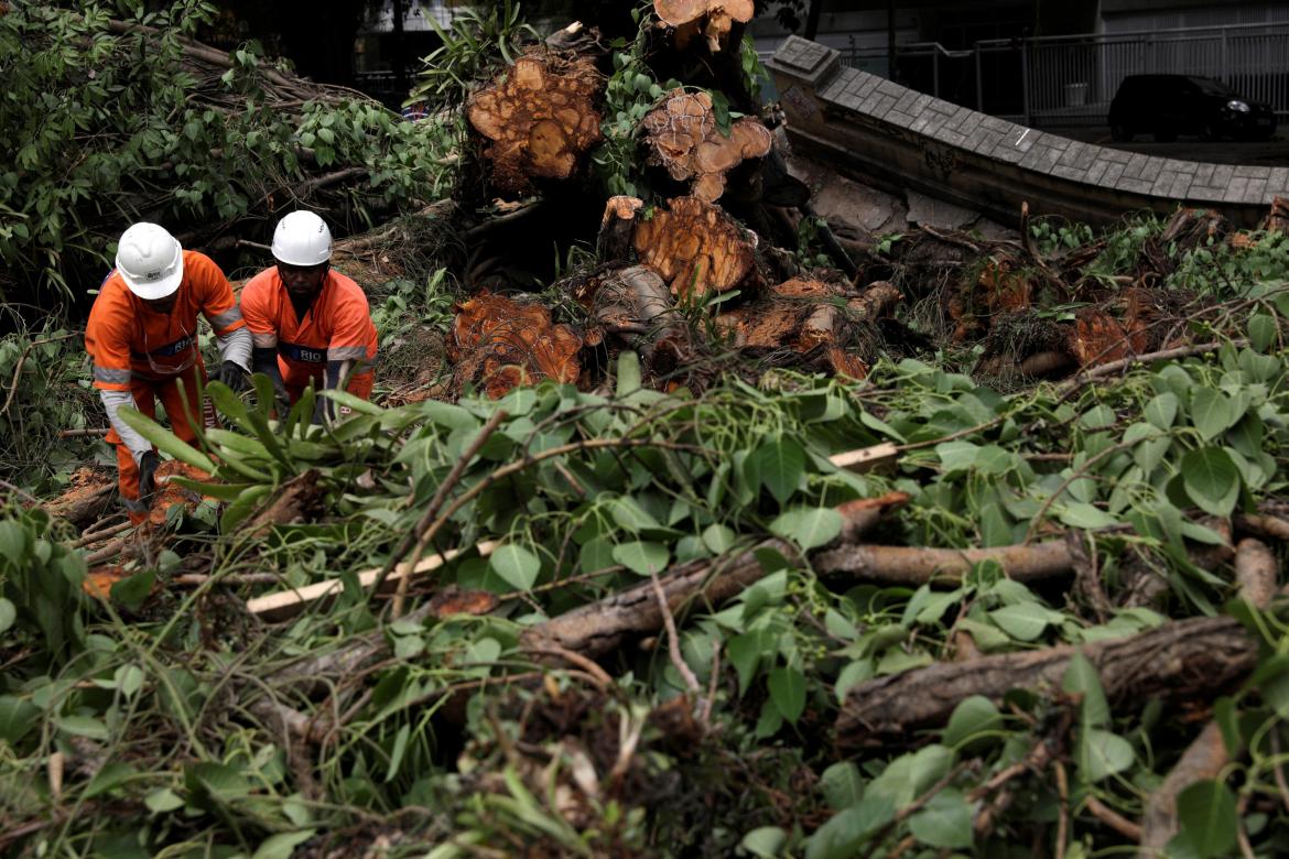 Estado de crisis: ya son seis las víctimas fatales por el temporal en Río de Janeiro