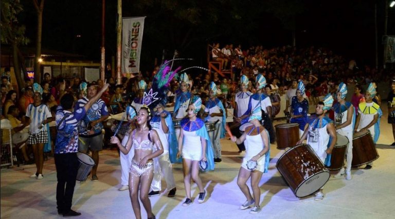Villa Cabello brilló con sus noches de carnaval