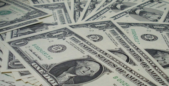 El dólar superó los $40 y tocó su pico máximo en cuatro meses