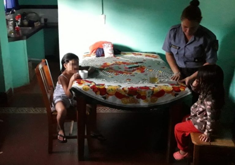 Temporal en San Ignacio: resguardaron a una madre y sus pequeños hijos