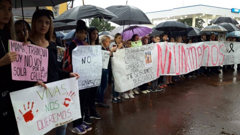 Femicidio de Fiorella: en San Vicente marcharon para pedir justicia por el crimen de la joven
