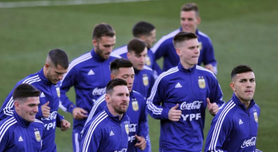 Con la vuelta de Messi y de cara a los amistosos, la Selección entrenó en Madrid
