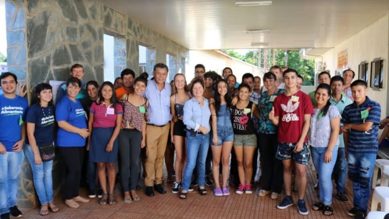 Hipólito Yrigoyen: jóvenes participaron de los talleres sobre inclusión social, económica y política