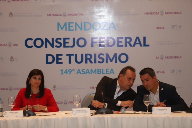 Arrúa asumió la presidencia del Consejo Federal de Turismo