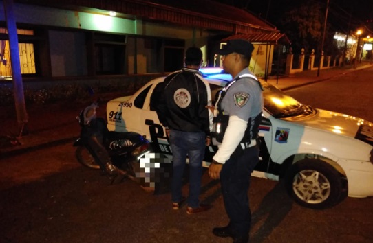 Capioví: en operativo interceptaron a motociclista con 1,58 de alcohol en sangre
