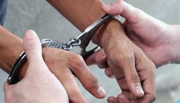 Detuvieron a un hombre por intentar llevarse por la fuerza a un menor en Posadas
