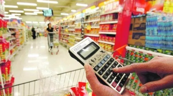 Por la nueva corrida cambiaria prevén inflación con piso de 40%