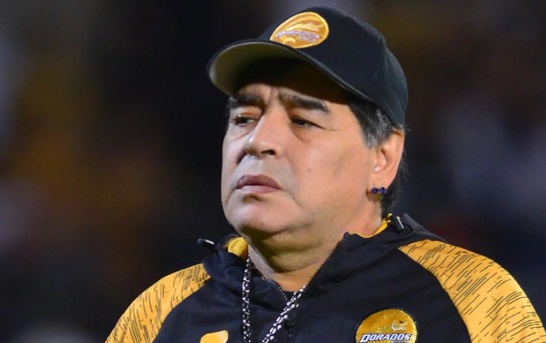 Maradona: "Esta selección no se merece la camiseta''