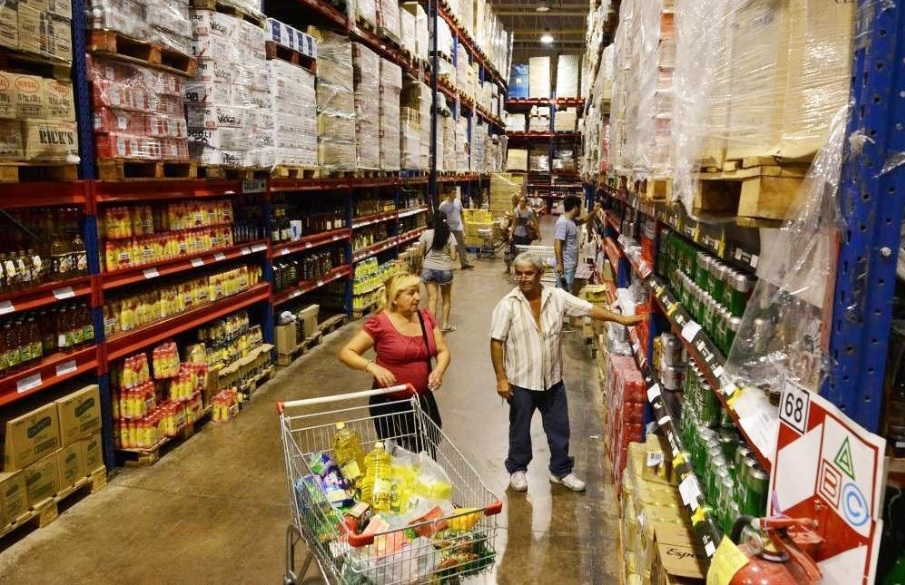 Inflación que no da tregua: en febrero los precios mayoristas subieron 3,4%