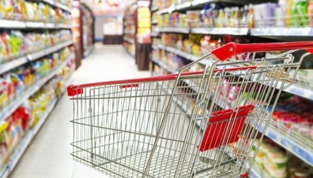 El 82% de los consumidores reconoce comprar "lo que puede" en el supermercado