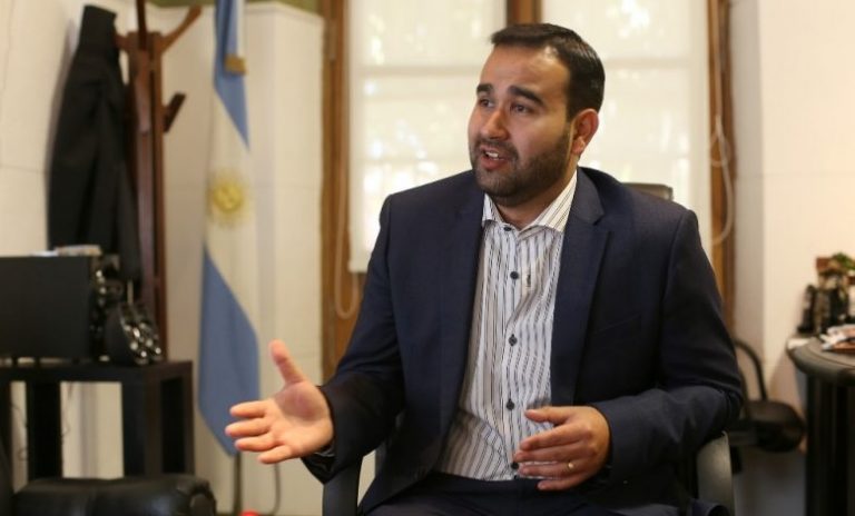 Alejandro Velázquez se suma a la Renovación: será candidato a intendente de Posadas