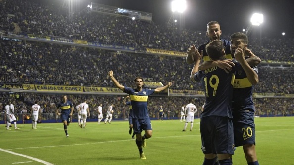 Boca visita hoy al Atlético Paranaense por la Copa Libertadores: hora, TV y formaciones