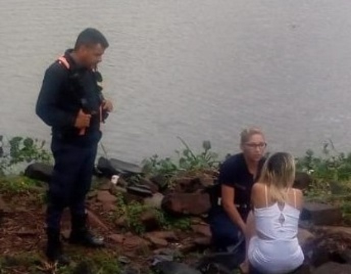 Evitaron suicidio de una joven en el arroyo El Zaimán